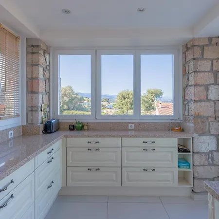 Valentino - Vue Mer- Pool House / Piscine Villa Antibes