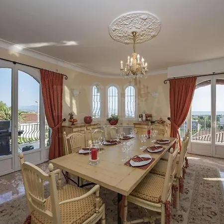 Valentino - Vue Mer- Pool House / Piscine Villa Antibes