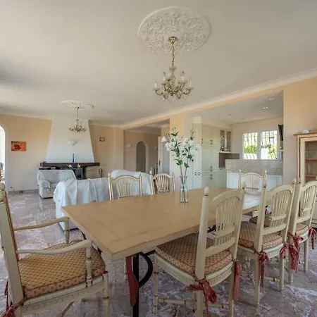 Villa Valentino - Vue Mer- Pool House / Piscine Antibes
