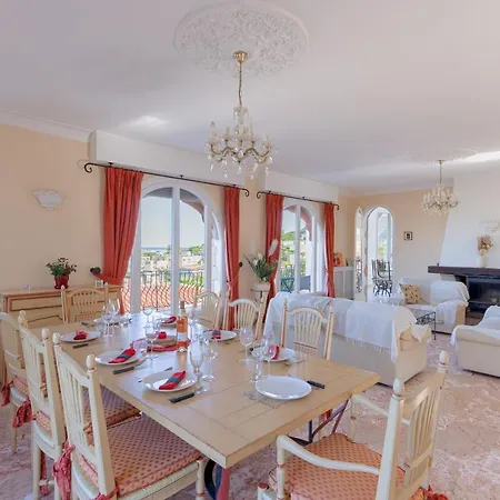 Villa Valentino - Vue Mer- Pool House / Piscine